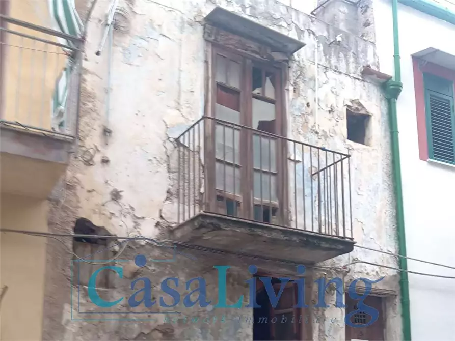 Immagine 1 di Casa indipendente in vendita  in Via Benedetto Balsamo 104 a Monreale