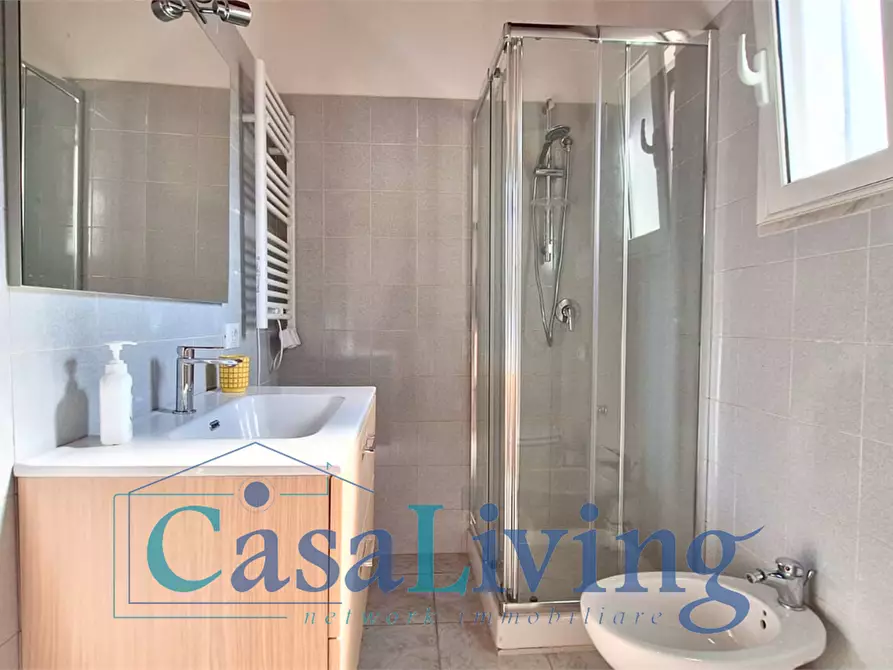 Immagine 20 di Villa in affitto  in Vi santicelli a Monreale