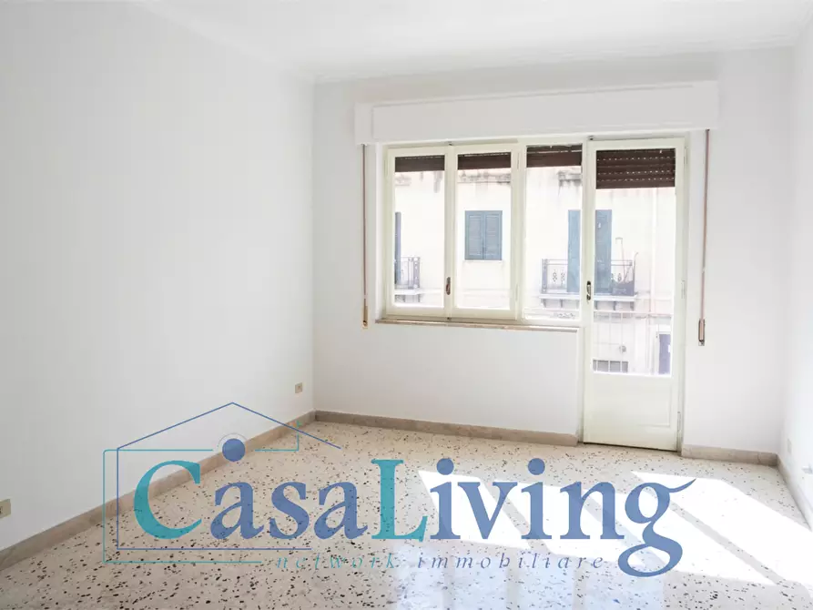 Immagine 9 di Appartamento in affitto  in Via saverio scrofani  15 a Palermo