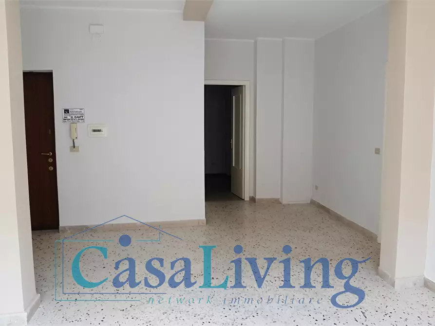 Immagine 8 di Appartamento in affitto  in Via saverio scrofani  15 a Palermo