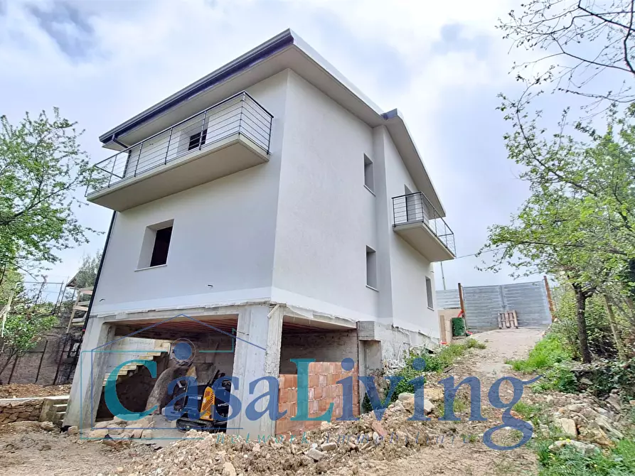 Immagine 3 di Villa in vendita  in Contrada Barone a Monreale