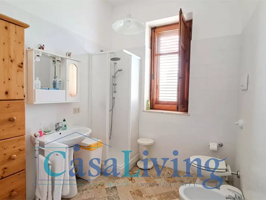 Immagine 10 di Villa in vendita  in via esterna strazzasiti a Monreale