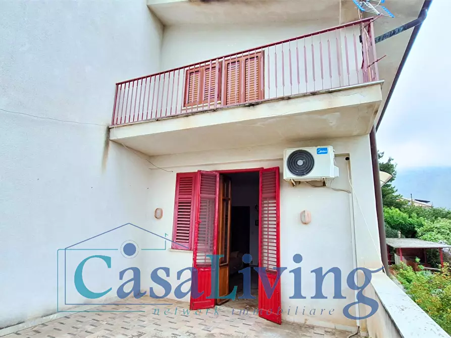 Immagine 14 di Villa in vendita  in via esterna strazzasiti a Monreale