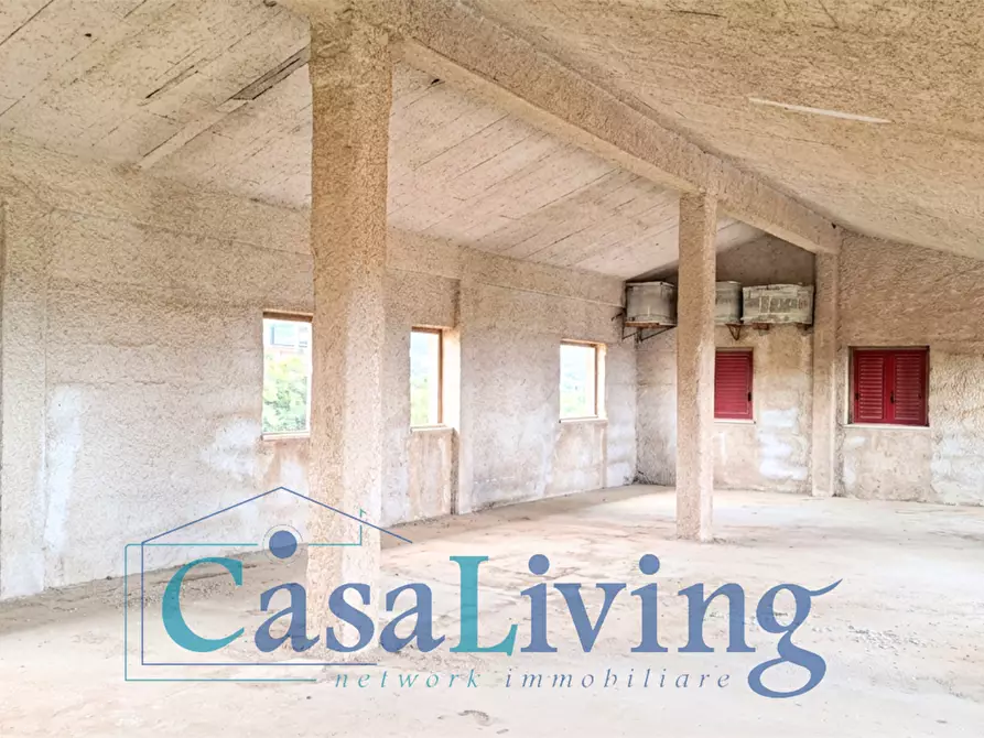 Immagine 20 di Villa in vendita  in via esterna strazzasiti a Monreale