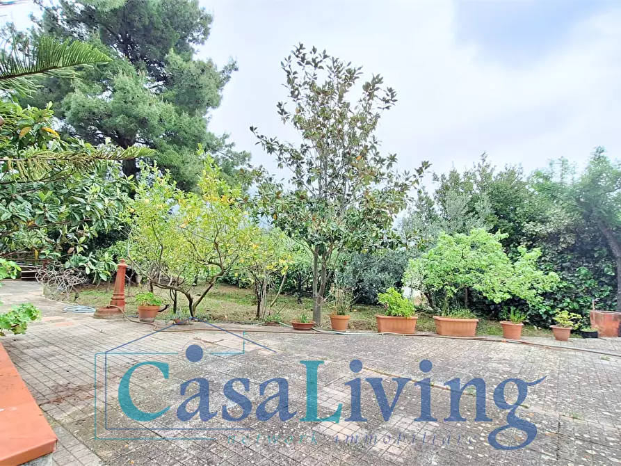 Immagine 29 di Villa in vendita  in via esterna strazzasiti a Monreale