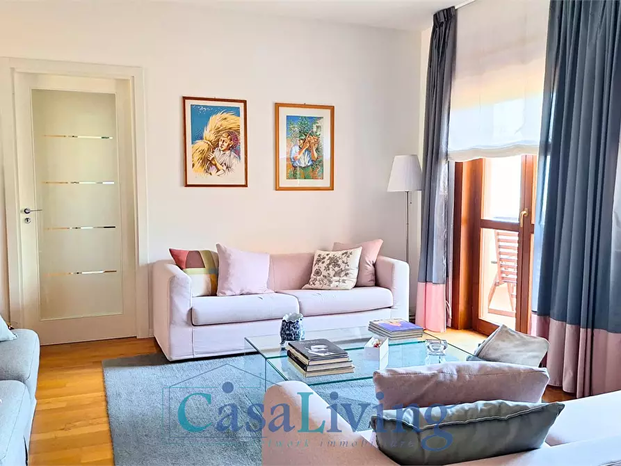 Immagine 3 di Appartamento in vendita  in via guido rossa a Monreale