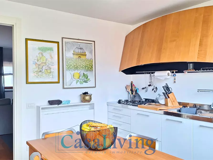 Immagine 10 di Appartamento in vendita  in via guido rossa a Monreale