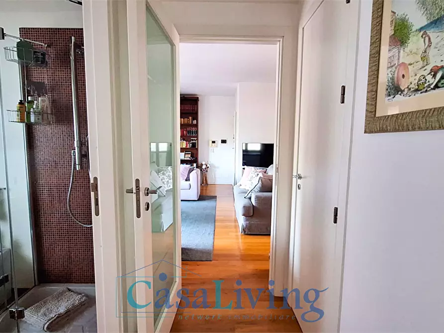 Immagine 19 di Appartamento in vendita  in via guido rossa a Monreale