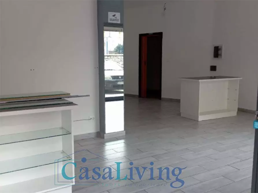 Immagine 14 di Negozio in vendita  in Via Venero  179 a Monreale