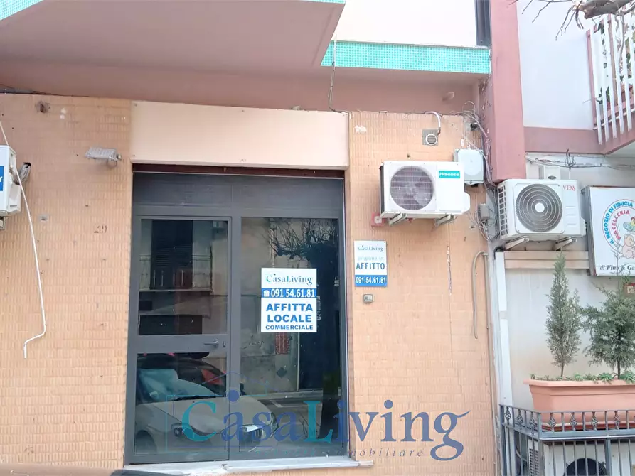 Immagine 1 di Negozio in affitto  in Via Venero  29 a Monreale