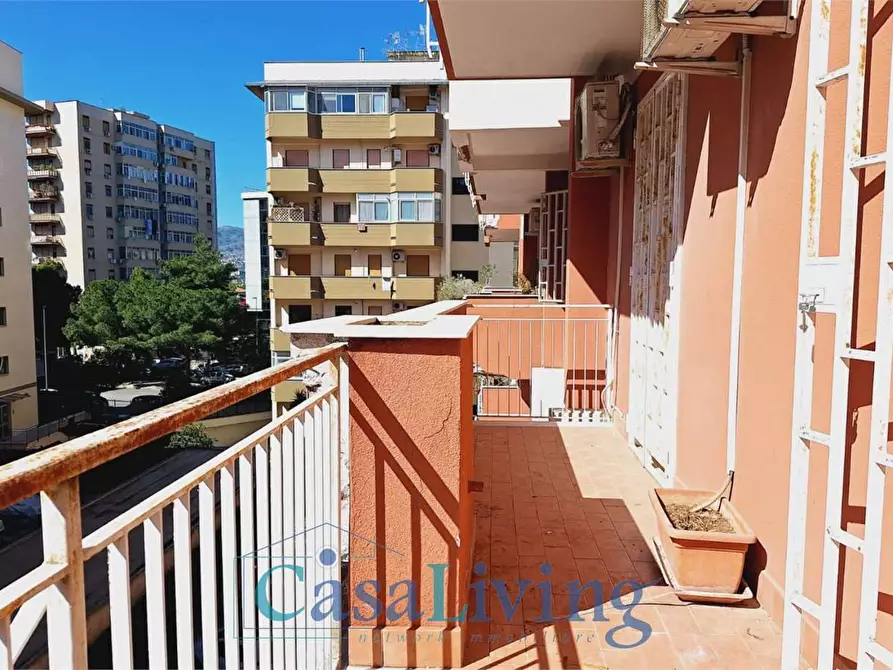 Immagine 28 di Appartamento in affitto  in Via Dei Nebrodi 138 a Palermo