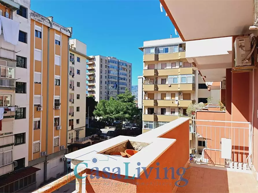 Immagine 33 di Appartamento in affitto  in Via Dei Nebrodi 138 a Palermo