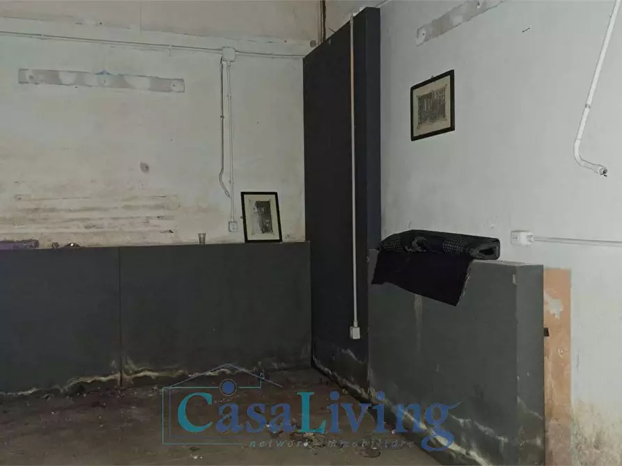 Immagine 17 di Magazzino in vendita  in Via Mario Trapassi 3 a Palermo