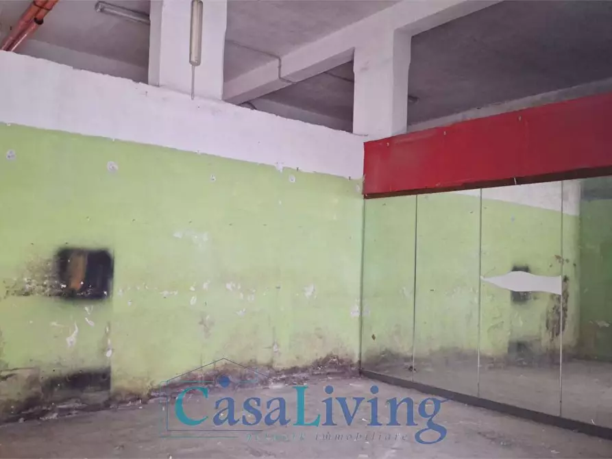 Immagine 19 di Magazzino in vendita  in Via Mario Trapassi 3 a Palermo