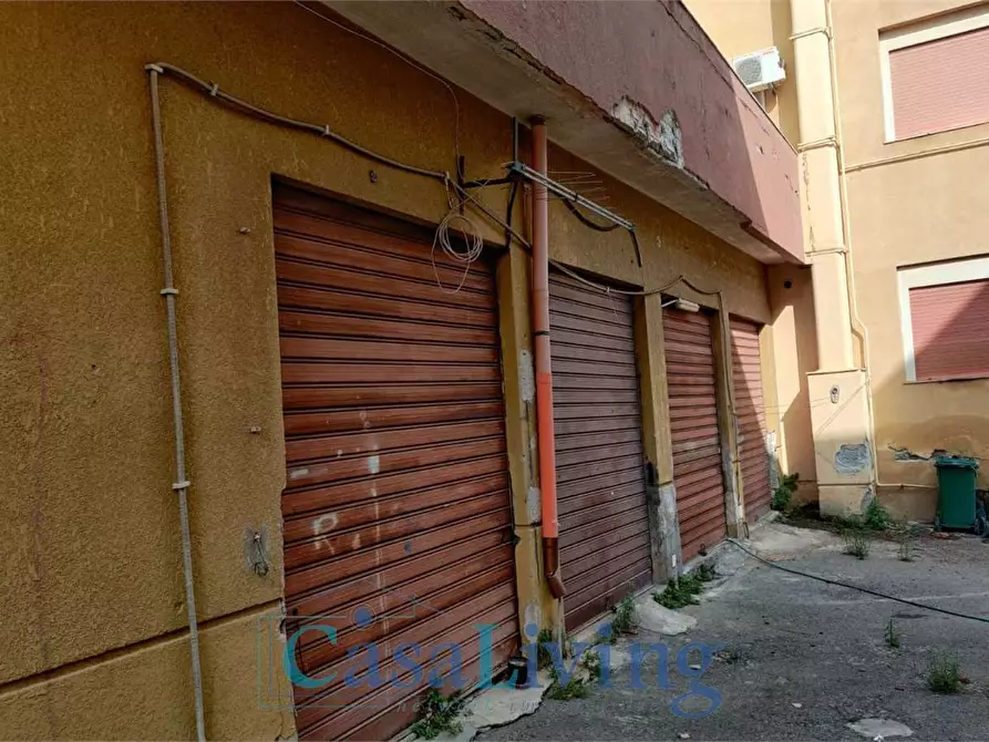 Immagine 15 di Garage in vendita  in VIa Giuseppe Pianell 20 - 30 a Palermo