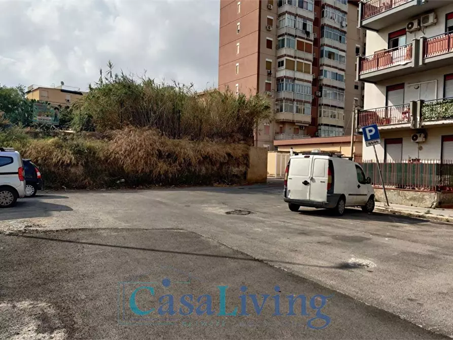 Immagine 22 di Garage in vendita  in VIa Giuseppe Pianell 20 - 30 a Palermo