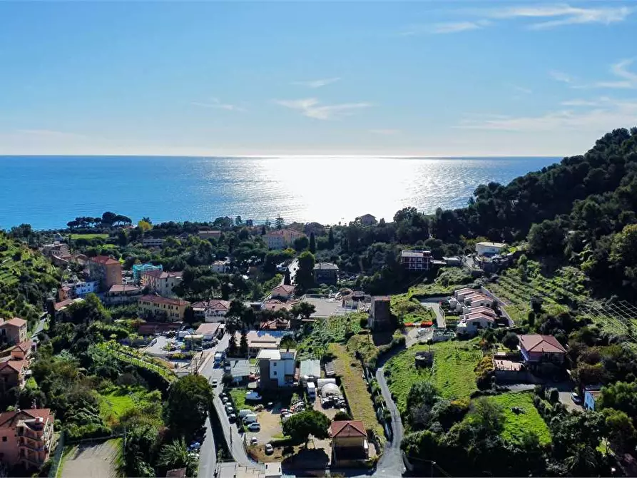 Immagine 1 di Terreno edificabile in vendita  in Via della Resistenza 25 a Ventimiglia