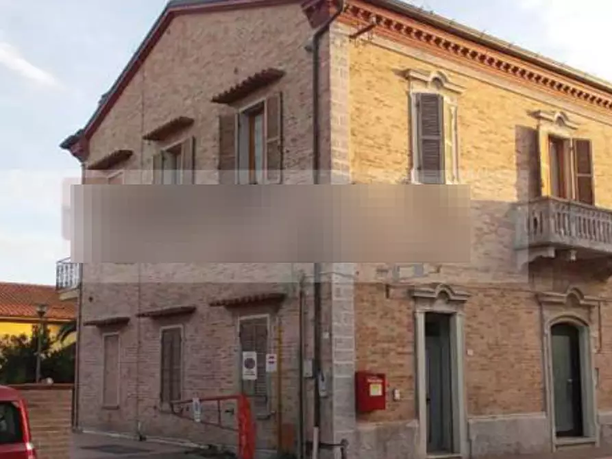 Immagine 1 di Casa indipendente in vendita  in Frazione Cerasa - Via Vittorio Veneto 11 a San Costanzo