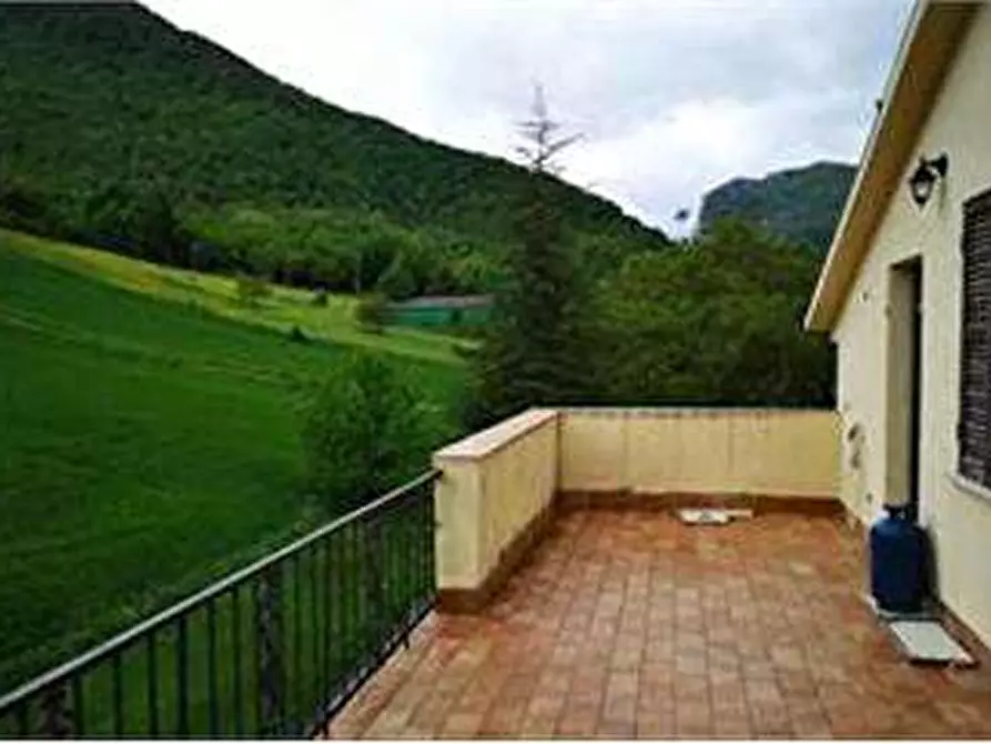 Immagine 5 di Casa indipendente in vendita  in Case Sparse Naro 143/A a Cagli