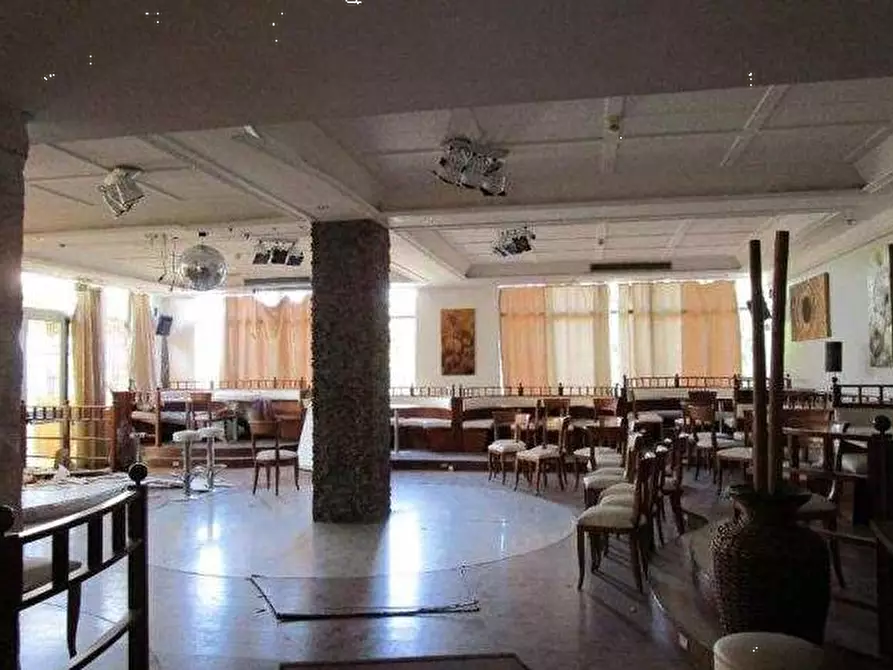 Immagine 4 di Stabile in vendita  in Zona Ledimar, Via delle Rondini  6 a Pesaro