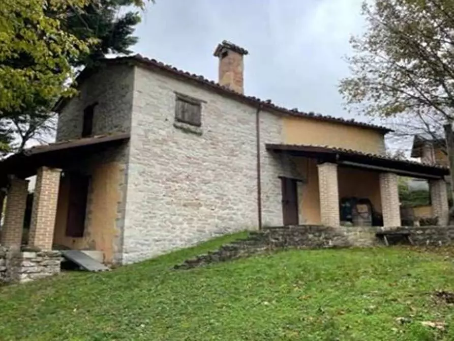 Immagine 1 di Rustico / casale in vendita  in Localita' Cuppio  36 a Piobbico