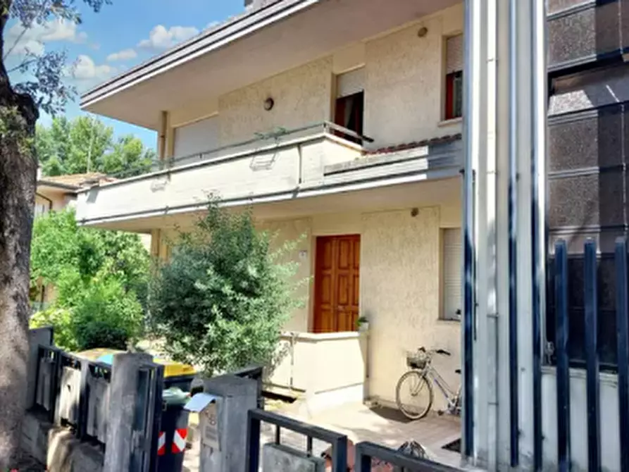 Immagine 1 di Appartamento in vendita  in via macanno, n.  78 a Cattolica