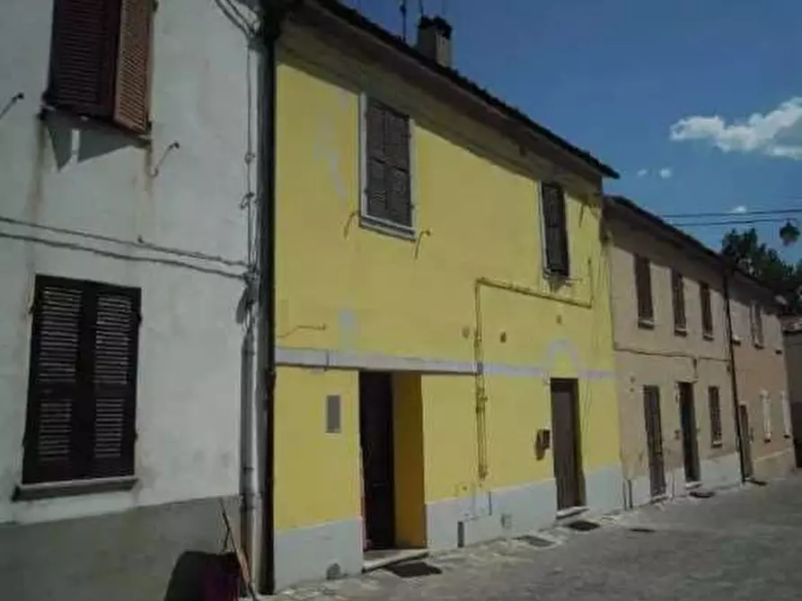 Immagine 1 di Appartamento in vendita  in via Leopardi 17 a Acqualagna