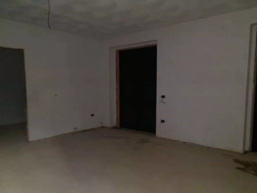 Immagine 4 di Appartamento in vendita  in Via Rossini a Serra Sant'abbondio