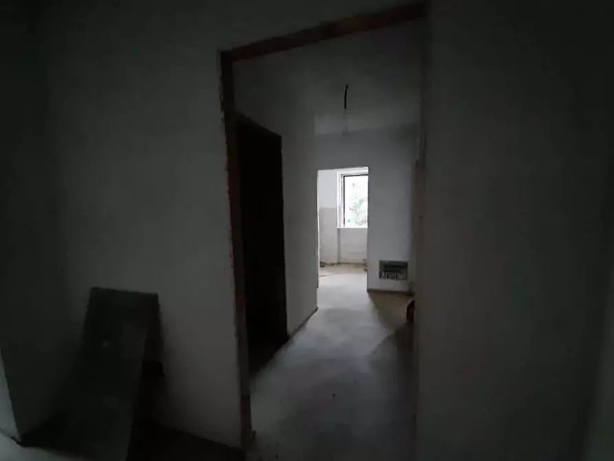 Immagine 5 di Appartamento in vendita  in Via Rossini a Serra Sant'abbondio