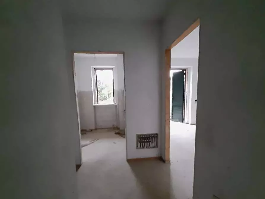 Immagine 7 di Appartamento in vendita  in Via Rossini a Serra Sant'abbondio