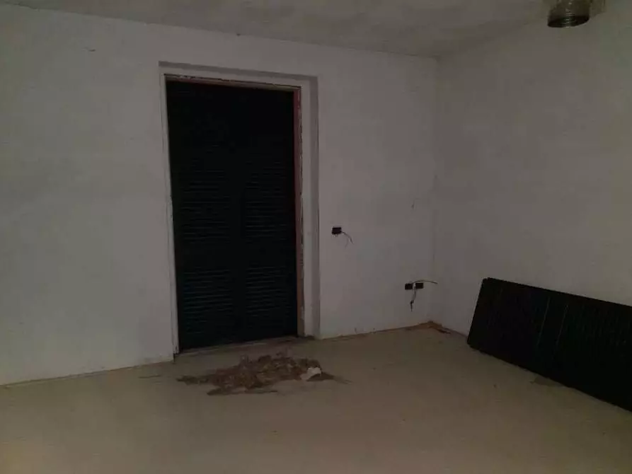 Immagine 16 di Appartamento in vendita  in Via Rossini a Serra Sant'abbondio