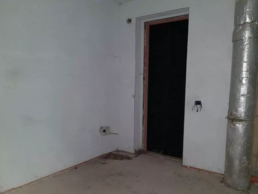 Immagine 5 di Appartamento in vendita  in Via Rossini a Serra Sant'abbondio