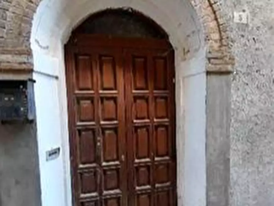 Immagine 2 di Appartamento in vendita  in Quartiere Mombaroccio - Via Famiglia Masini 5 5 a Mombaroccio