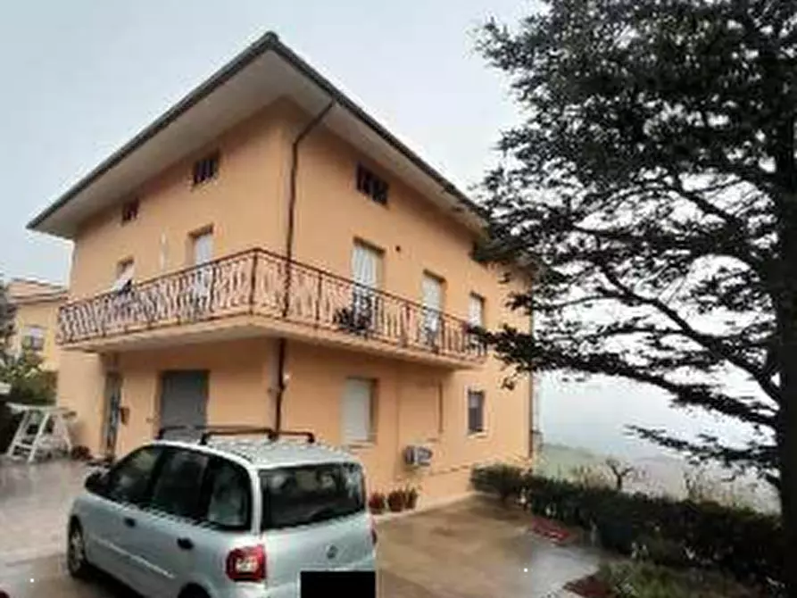 Immagine 1 di Appartamento in vendita  in Frazione Villagrande - Via Villagrande 166 166 a Mombaroccio