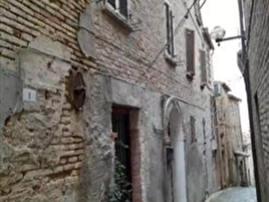 Immagine 1 di Appartamento in vendita  in Quartiere centro storico - Via Famiglia Masini 3 3 a Mombaroccio