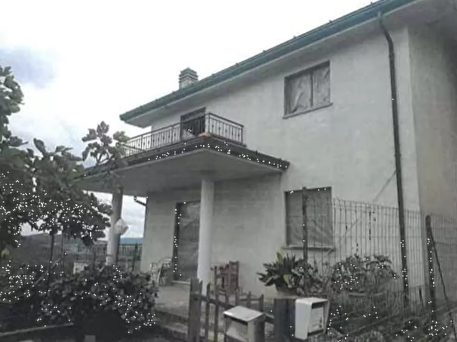 Immagine 1 di Casa indipendente in vendita  in Frazione Colbordolo - Via Vittorio Veneto snc  snc a Vallefoglia