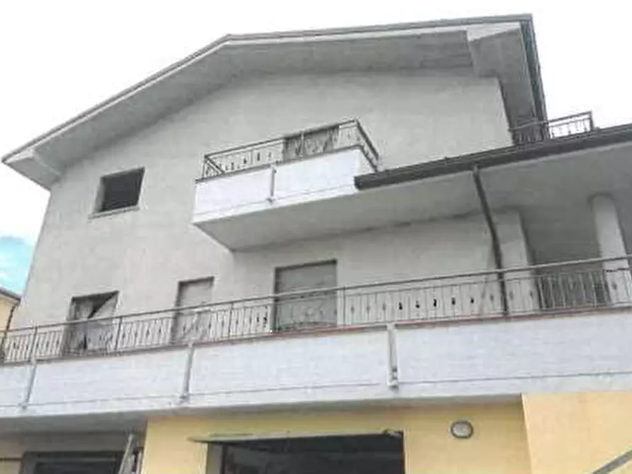 Immagine 2 di Casa indipendente in vendita  in Frazione Colbordolo - Via Vittorio Veneto snc  snc a Vallefoglia