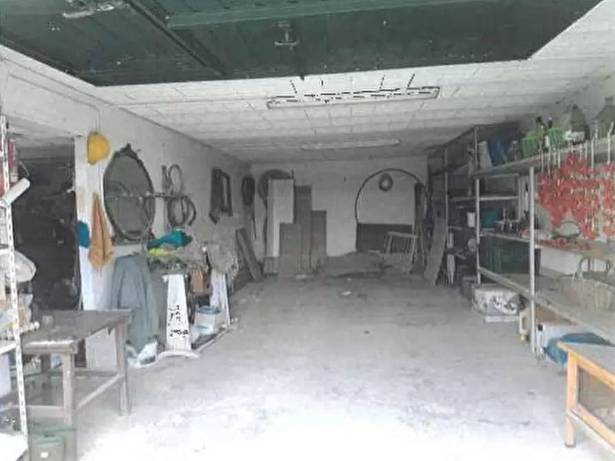 Immagine 10 di Casa indipendente in vendita  in Frazione Colbordolo - Via Vittorio Veneto snc  snc a Vallefoglia