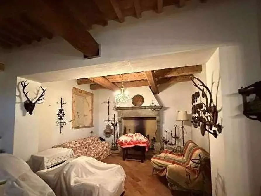 Immagine 26 di Villa in vendita  in Frazione Ginestreto - Strada Borgo 25 a Pesaro