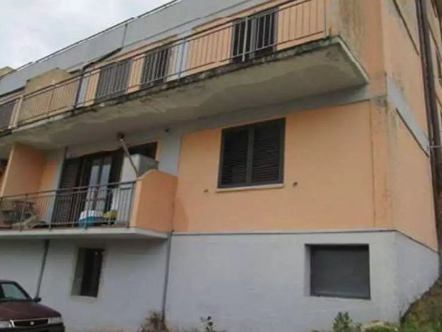 Immagine 3 di Appartamento in vendita  in Via Don Giovanni Minzoni 44 a Cagli