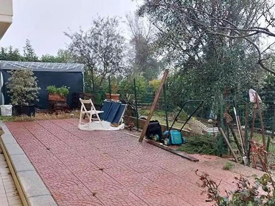 Immagine 7 di Appartamento in vendita  in Strada delle Caminate 9 a San Costanzo