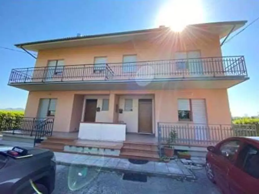 Immagine 1 di Casa bifamiliare in vendita  in Strada Prov.le San Savino 18/A a Frontone