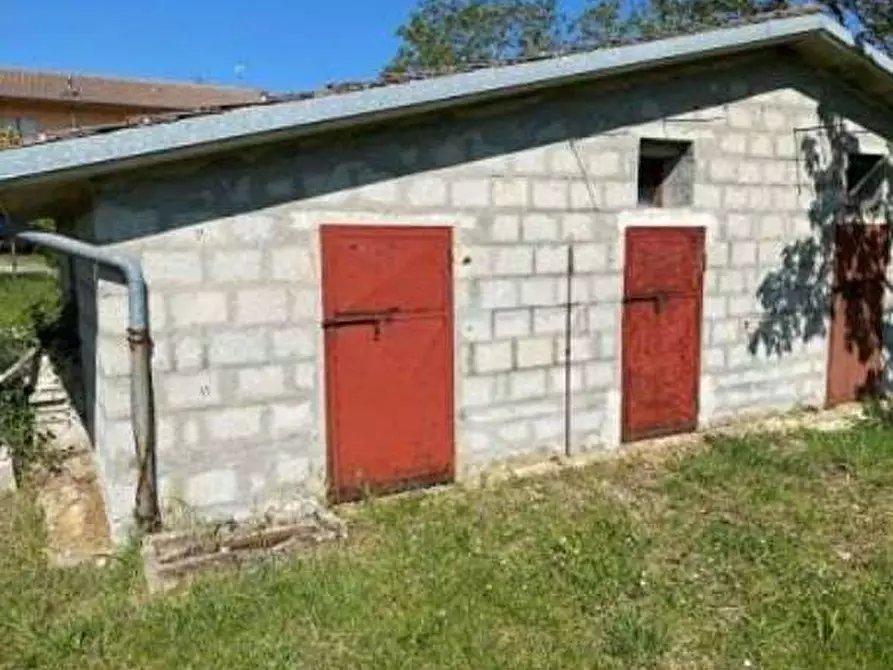 Immagine 9 di Casa bifamiliare in vendita  in Strada Prov.le San Savino 18/A a Frontone