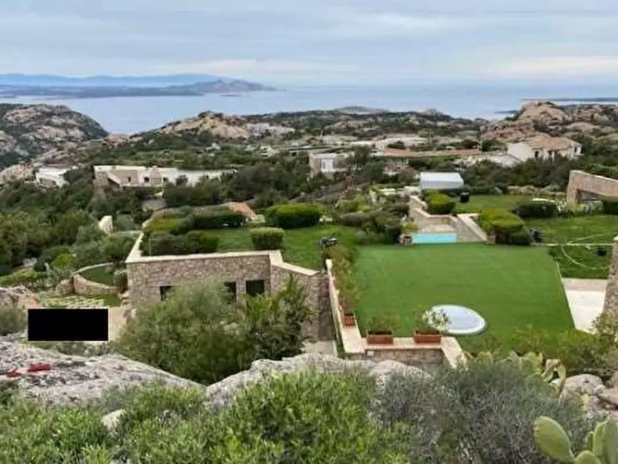 Immagine 3 di Villa in vendita  in Condominio Cussorgia di Miata Località Liscia di Vacca a Arzachena