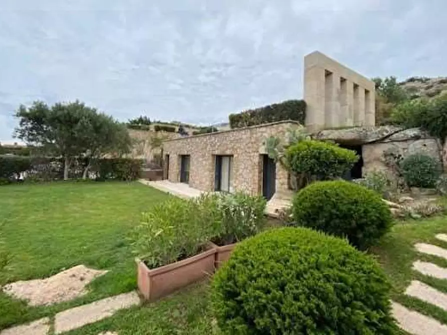 Immagine 16 di Villa in vendita  in Condominio Cussorgia di Miata Località Liscia di Vacca a Arzachena