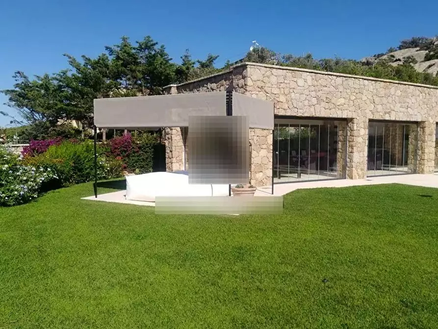 Immagine 31 di Villa in vendita  in Condominio Cussorgia di Miata Località Liscia di Vacca a Arzachena