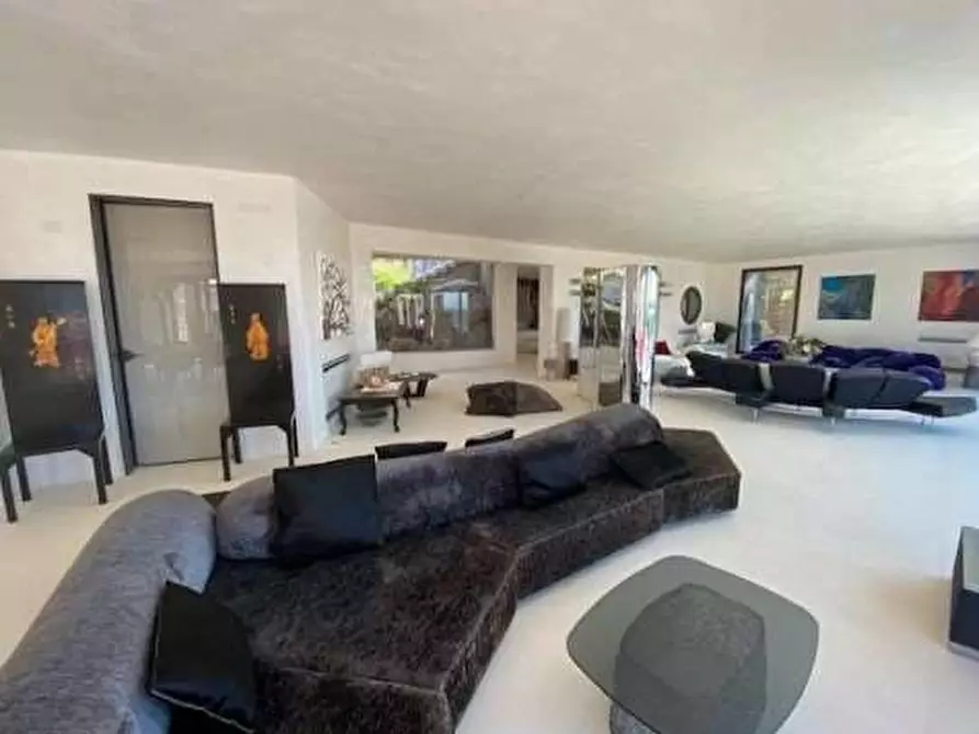 Immagine 42 di Villa in vendita  in Condominio Cussorgia di Miata Località Liscia di Vacca a Arzachena