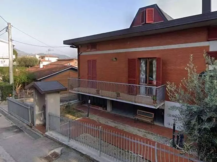 Immagine 1 di Appartamento in vendita  in Via G. Matteotti 10 a Petriano