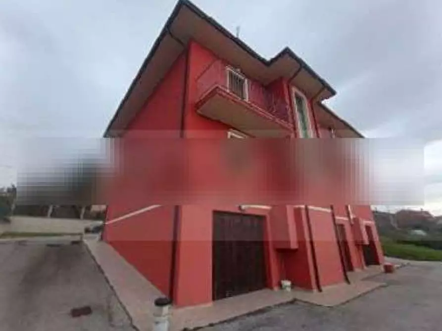 Immagine 2 di Appartamento in vendita  in Strada Solfanuccio 88/C a San Costanzo