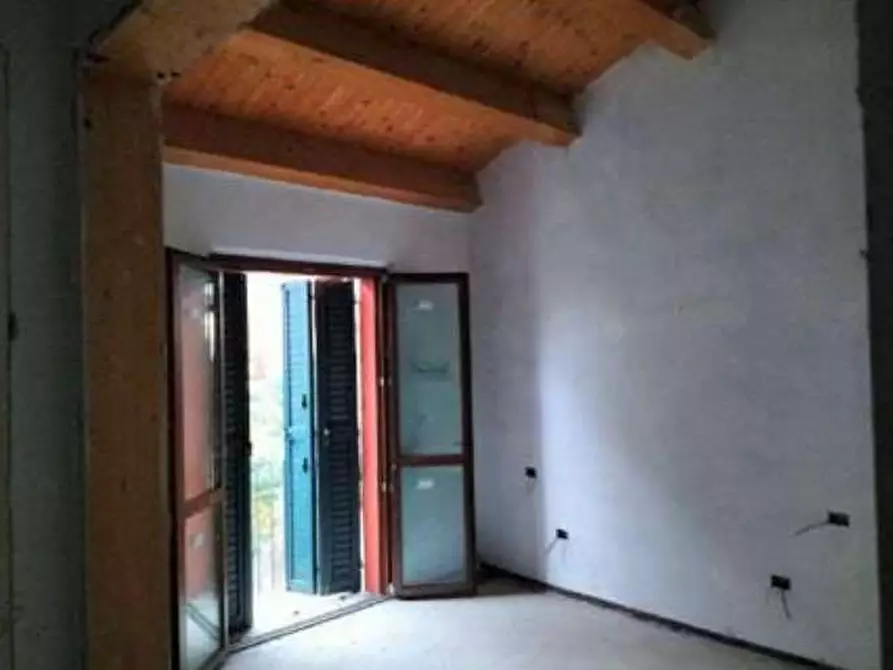 Immagine 8 di Appartamento in vendita  in Via Marino Saudelli snc a Terre Roveresche